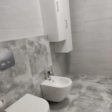 Komfortowy Apartament Z Garazem, Klimatyzacja, Self Check In Hotel