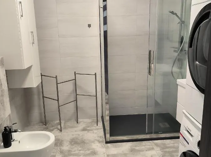 Szálloda Komfortowy Apartament Z Garazem, Klimatyzacja, Self Check In *